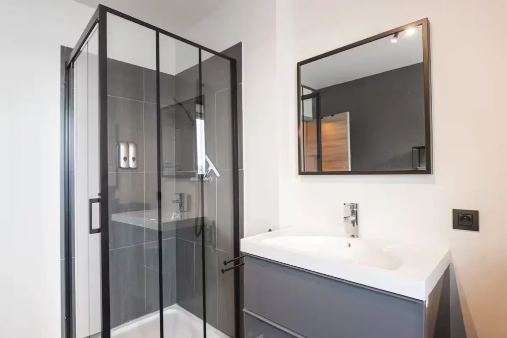 Black Room - Les Figuiers Andenne